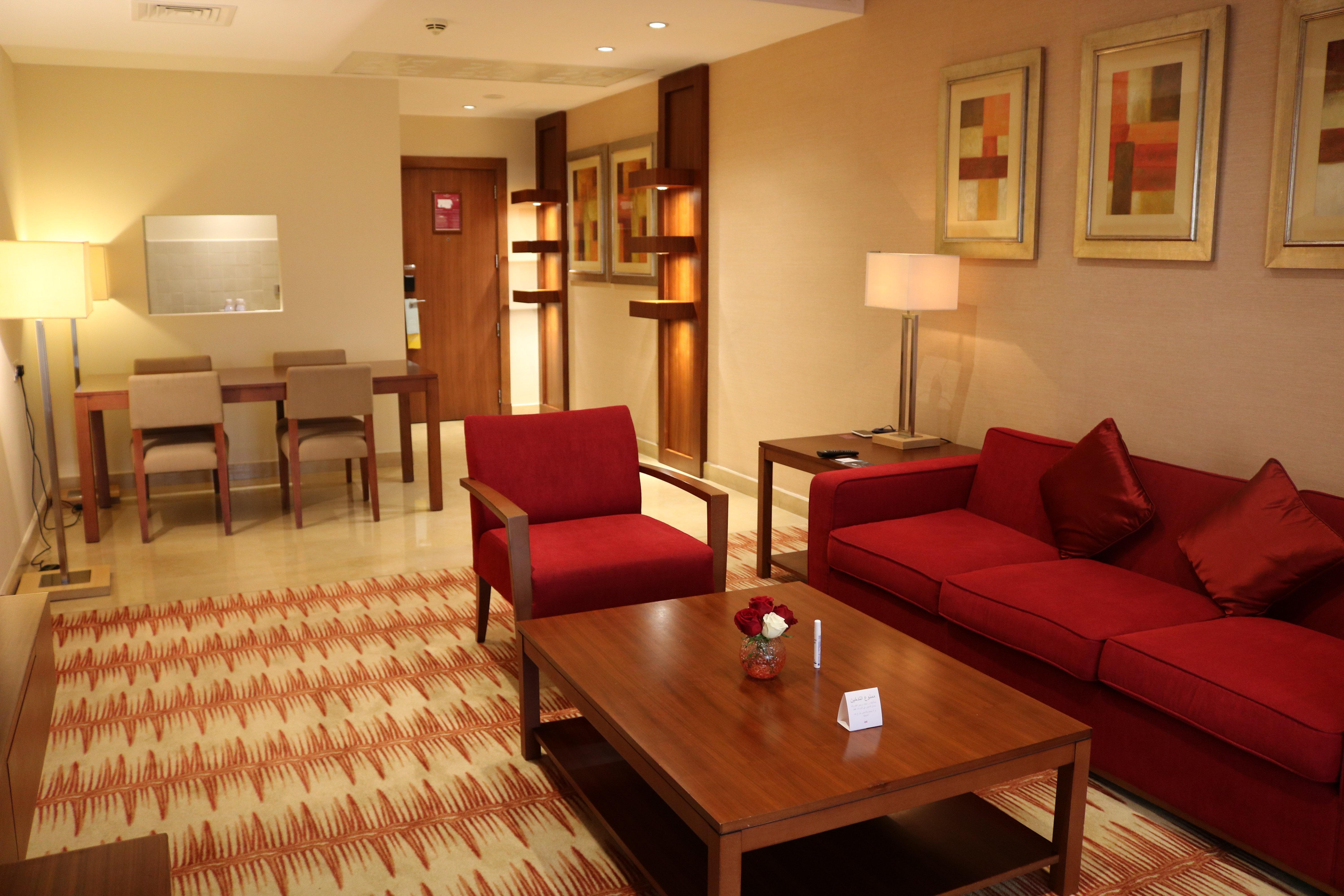 Crowne Plaza Sohar By Ihg Hotel Екстериор снимка