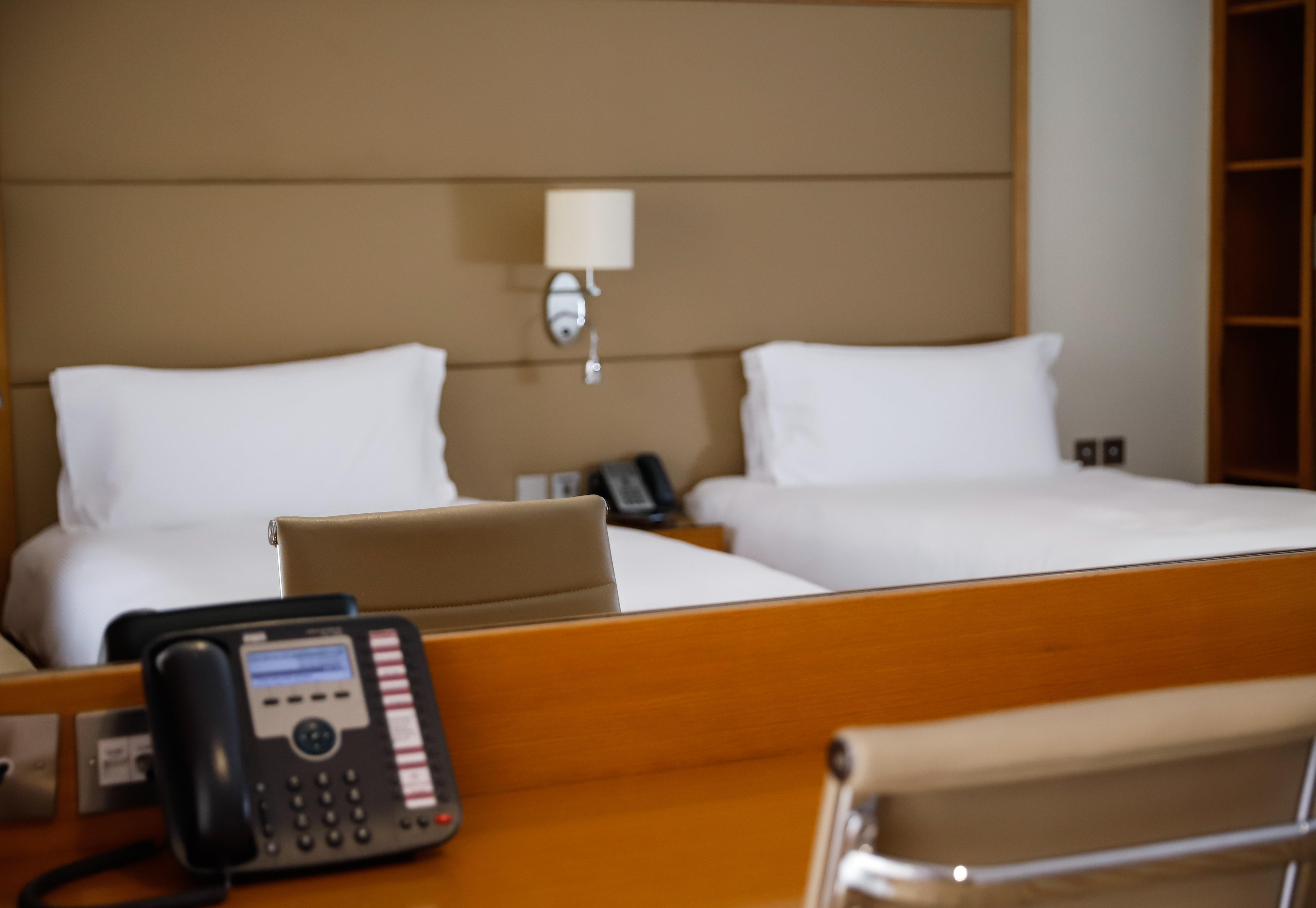 Crowne Plaza Sohar By Ihg Hotel Екстериор снимка